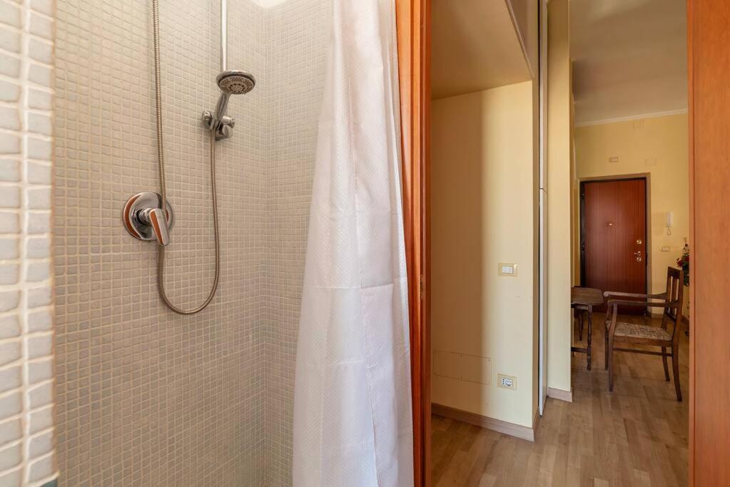 Elegante Appartamento Centrale 罗马 外观 照片